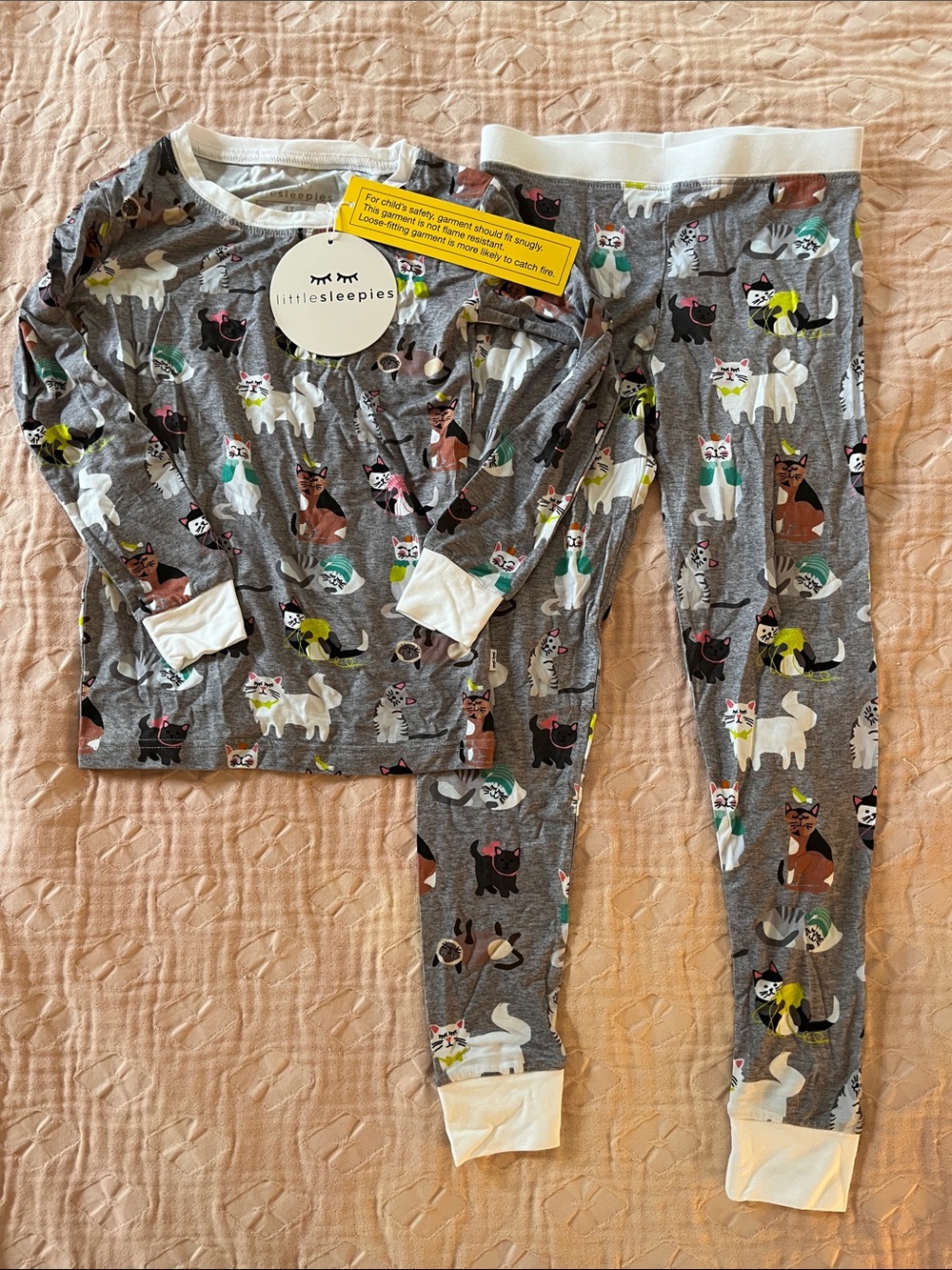 NWT Little Sleepies cat pajamas 4T